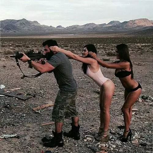 美国土豪丹·比尔泽兰（Dan Bilzerian）的奢华生活（照片）