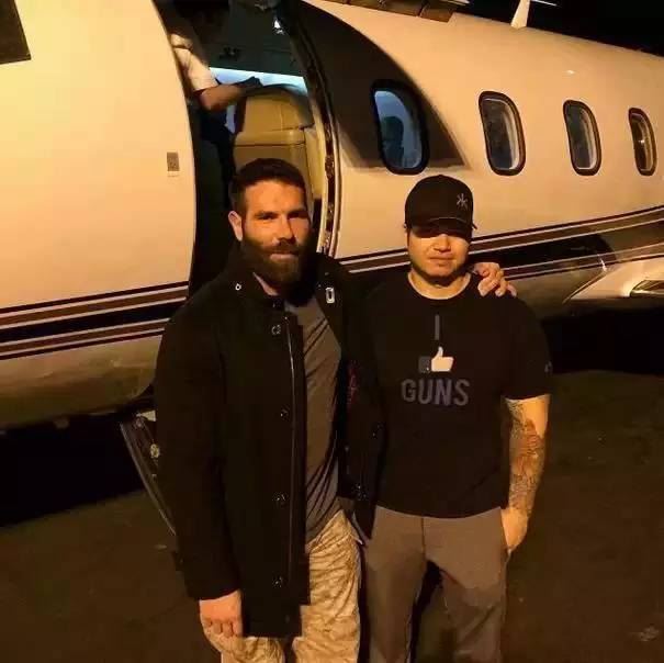 美国土豪丹·比尔泽兰（Dan Bilzerian）的奢华生活（照片）