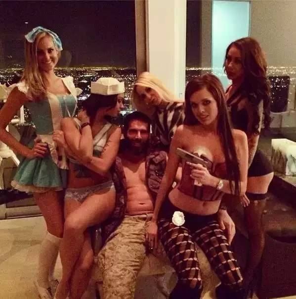 美国土豪丹·比尔泽兰（Dan Bilzerian）的奢华生活（照片）