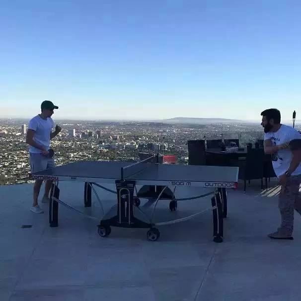 美国土豪丹·比尔泽兰（Dan Bilzerian）的奢华生活（照片）