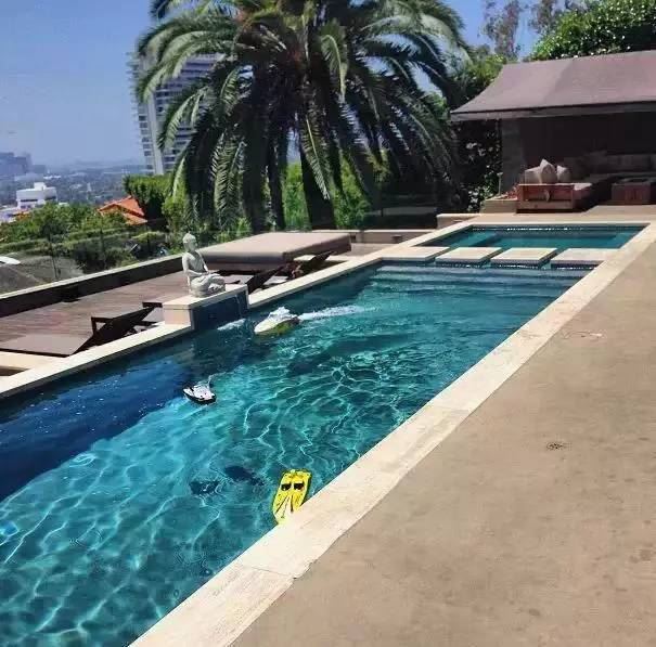 美国土豪丹·比尔泽兰（Dan Bilzerian）的奢华生活（照片）