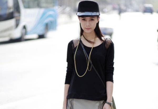 天蚕土豆老婆伊芙蕾雅背景资料起底,系LOL女神解说卢天天