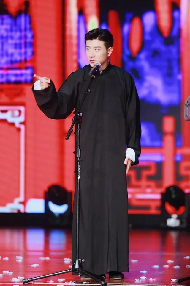 从德云社离开的相声演员或艺人有哪些？