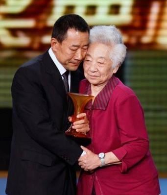 于蓝和李雪健是什么关系？于蓝的丈夫田方照片