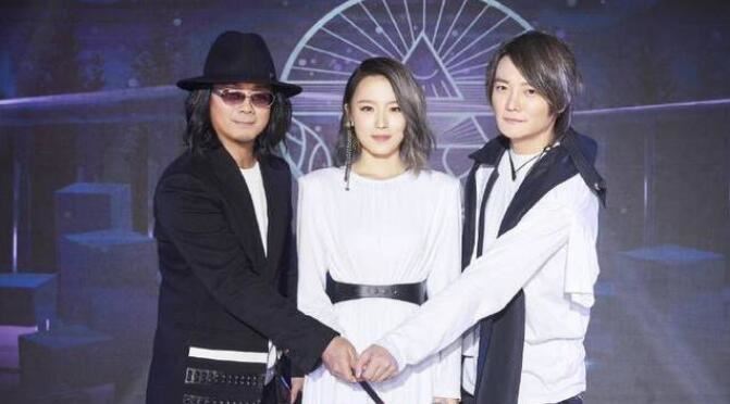 飞儿演唱会惨不忍睹是怎么回事，飞儿乐队主唱为什么被踢被换了