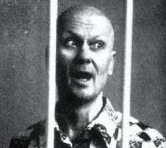 俄罗斯食人魔安德烈·奇卡提罗(Andrei Chikatilo)的故事