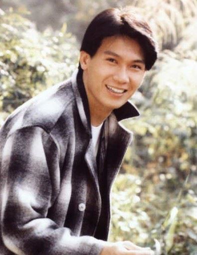 蔡晓仪和邓萃雯事件真相，蔡晓仪老公甄志强资料