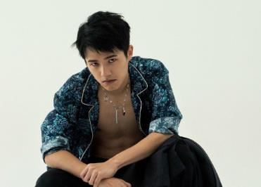 刘昊然家庭背景惊人，刘昊然是不是富二代