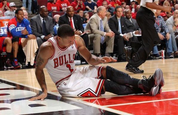 阿迪达斯罗斯8代战靴实战测评 adidas D Rose 8性能测试