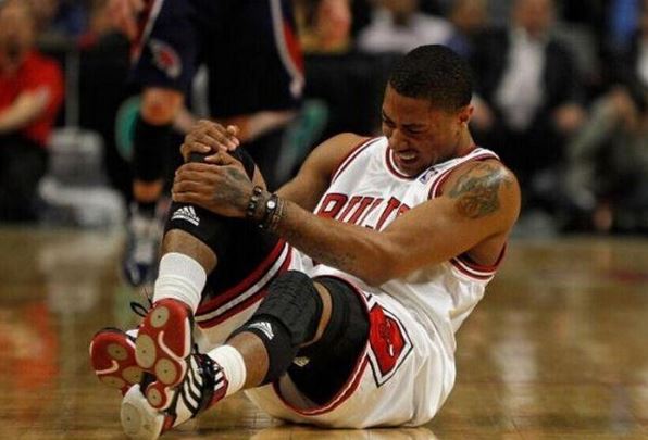 阿迪达斯罗斯8代战靴实战测评 adidas D Rose 8性能测试