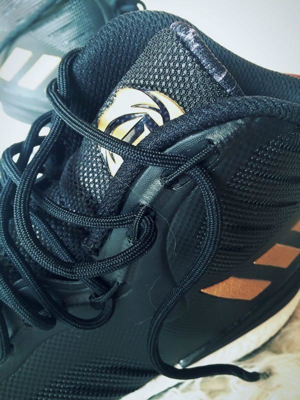 阿迪达斯罗斯8代战靴实战测评 adidas D Rose 8性能测试