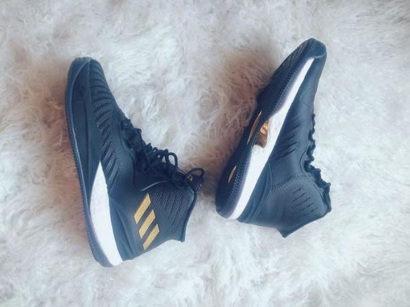 阿迪达斯罗斯8代战靴实战测评 adidas D Rose 8性能测试