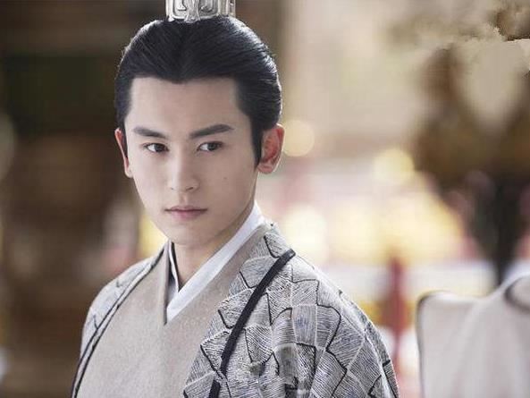 张哲瀚个人资料简介及女友：张哲瀚是谁旗下的演员有老婆吗