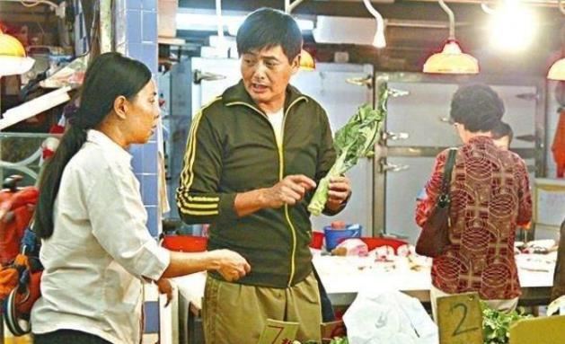 周润发与妻子的相处模式:无论对错先给老婆道歉