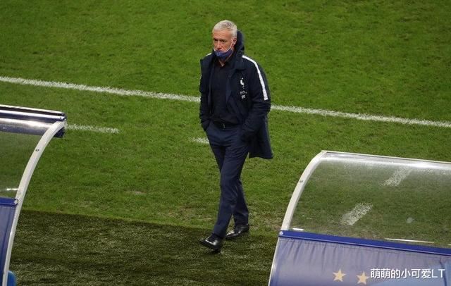 为什么本泽马可以重回国家队？