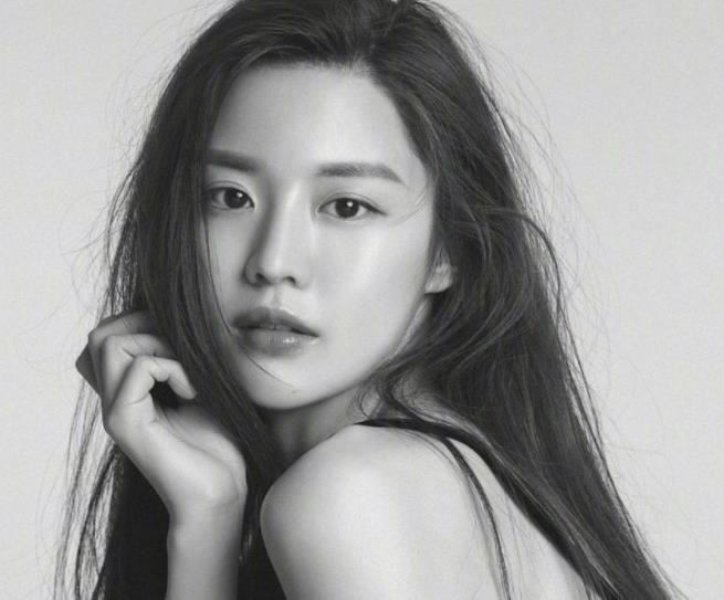 韩国高允真个人资料：小全智贤的称号名不虚传