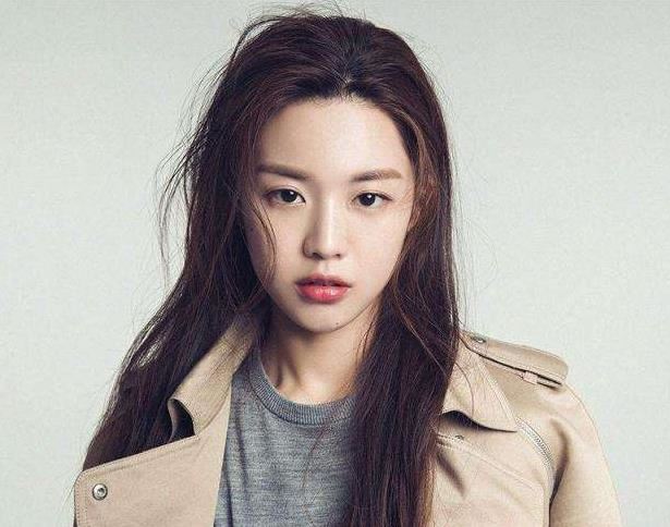 韩国高允真个人资料：小全智贤的称号名不虚传