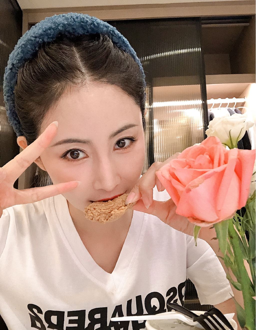 李芯逸老公是谁结婚了吗，她是几线明星？