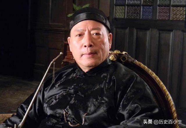曾经暴打黄金荣的军阀之子卢小嘉,后来结局如何?