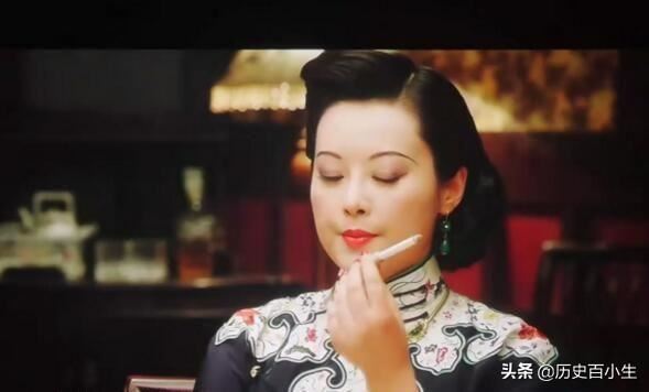 曾经暴打黄金荣的军阀之子卢小嘉,后来结局如何?