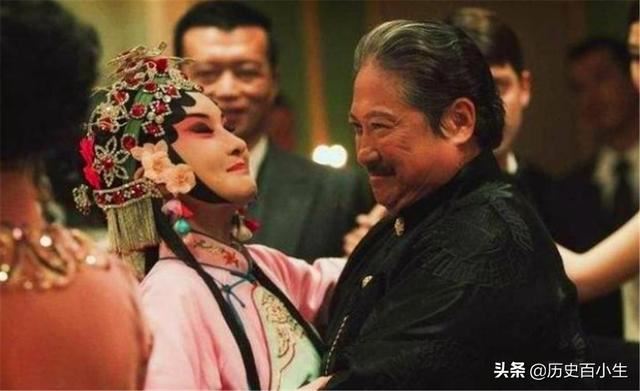 曾经暴打黄金荣的军阀之子卢小嘉,后来结局如何?