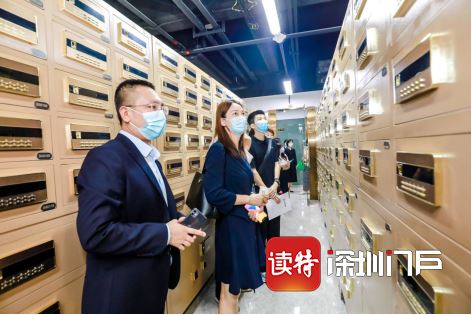 人银中贵金库携手华夏银行,共探保管箱租赁服务新生态