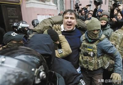 格鲁吉亚的前总统萨卡什维利，竟然能在乌克兰呼风唤雨，他是怎么做到的？