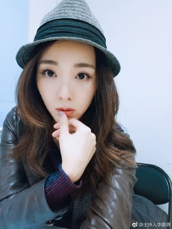 李思思罕见晒俩儿子同框照 李思思老公是谁?