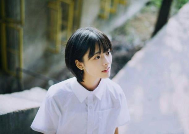 沈月个人资料：沈月是谁的女儿呢？