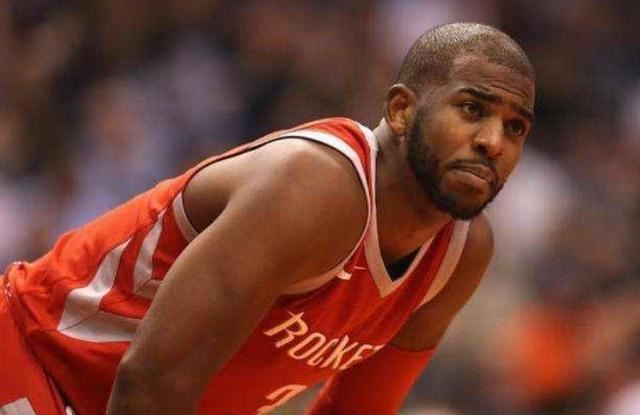 淘汰湖人后，保罗为什么死死拿着球，进行怒吼宣泄呢？