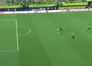 世预赛-内马尔破门苏神定位杀 巴西4-1乌拉圭