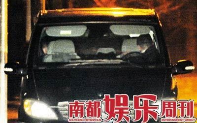 47岁蒋雯丽近照，体态丰腴，老公车震出轨后，被曝包养小鲜肉