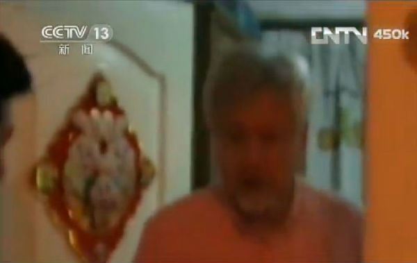 警方证实“薛蛮子”涉嫌嫖娼聚众淫乱 被抓现行画面曝光