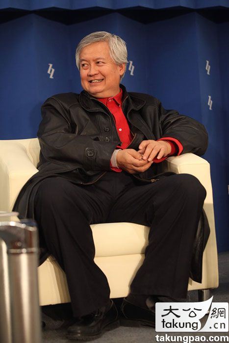 警方证实“薛蛮子”涉嫌嫖娼聚众淫乱 被抓现行画面曝光