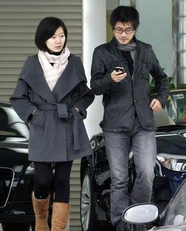 韩寒与赵卓娜大玩婚外情是真是假?(图)