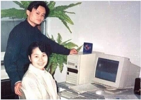 中国十大富豪的老婆 哪一个最美？