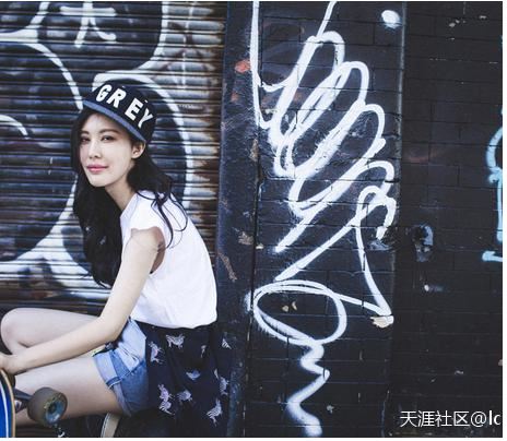 田朴珺撩汉往事 世界这样被走野路子的女人抢走