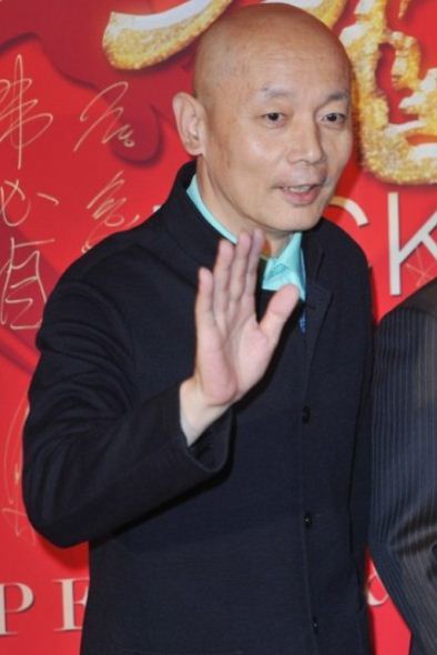 实拍成龙60岁生日宴（图）