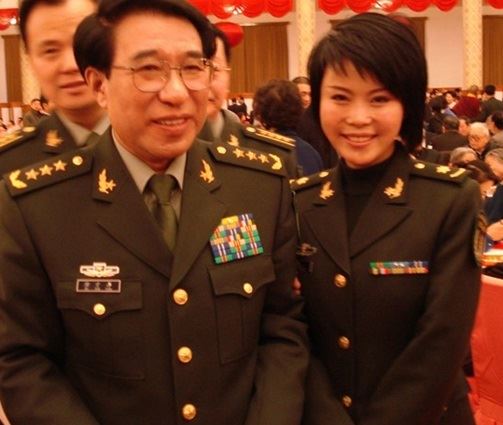 徐思宁同学爆内幕:徐才厚女儿徐思宁与多男淫乱!