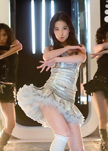 刘亦菲破尺度震惊美国照曝光（图）