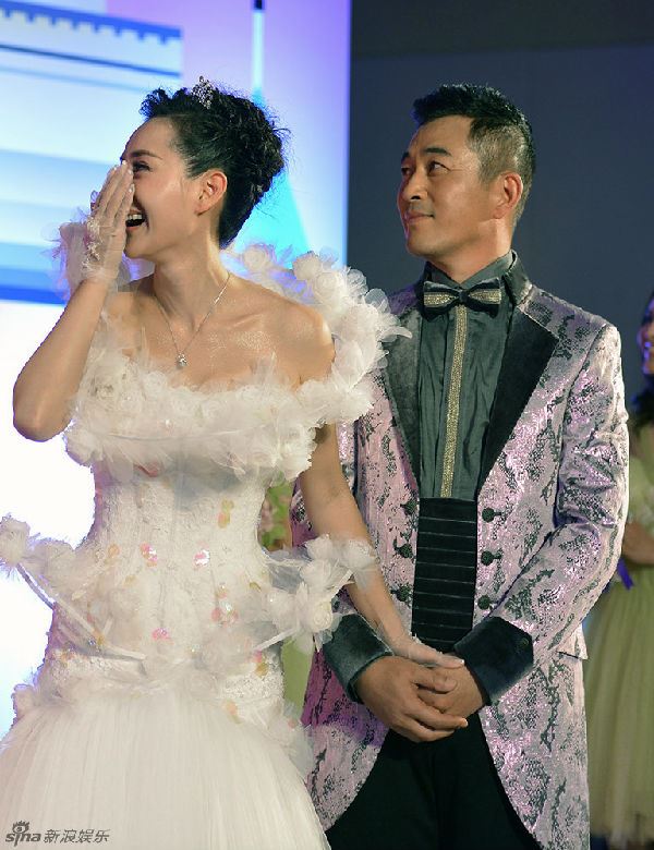 48岁王志飞与张定涵婚礼现场实拍(图)