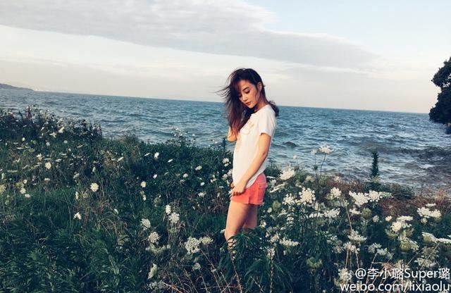 胸又不见了？扒扒辣妈李小璐匪夷所思的“胸”路历程