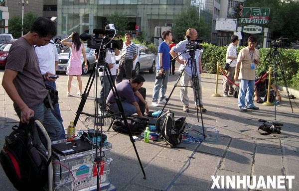 国际舆论热评新疆7.5事件:中国处理熟练多了(组图)