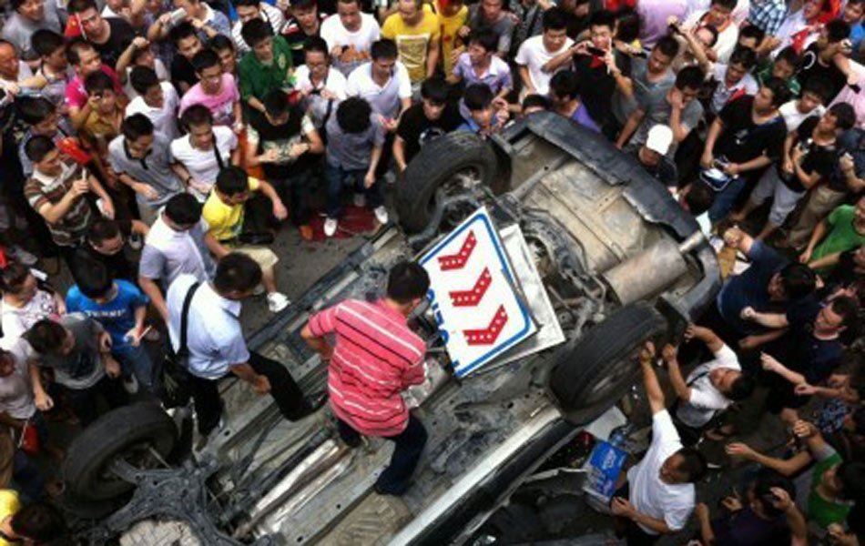 中国多地反日：钓鱼岛是中国的，苍井空是世界的！