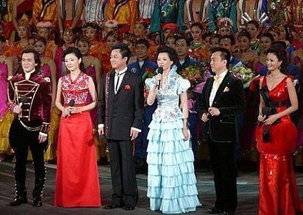 董卿周涛交恶内幕曝光 周涛成董卿“上司”