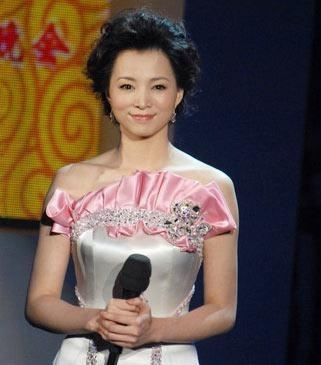董卿周涛交恶内幕曝光 周涛成董卿“上司”