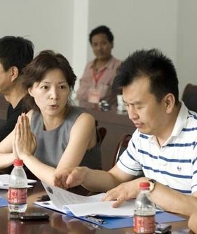 董卿周涛交恶内幕曝光 周涛成董卿“上司”