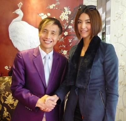 干露露与邓建国从没上过床谁信？（图）