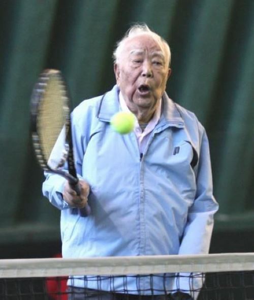 揭秘中共仍健在元老近况