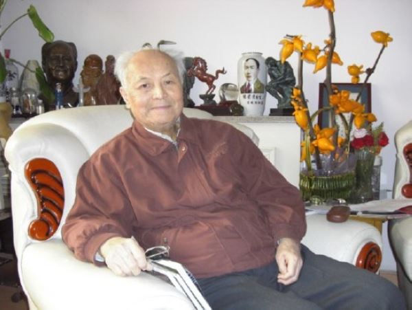 揭秘中共仍健在元老近况